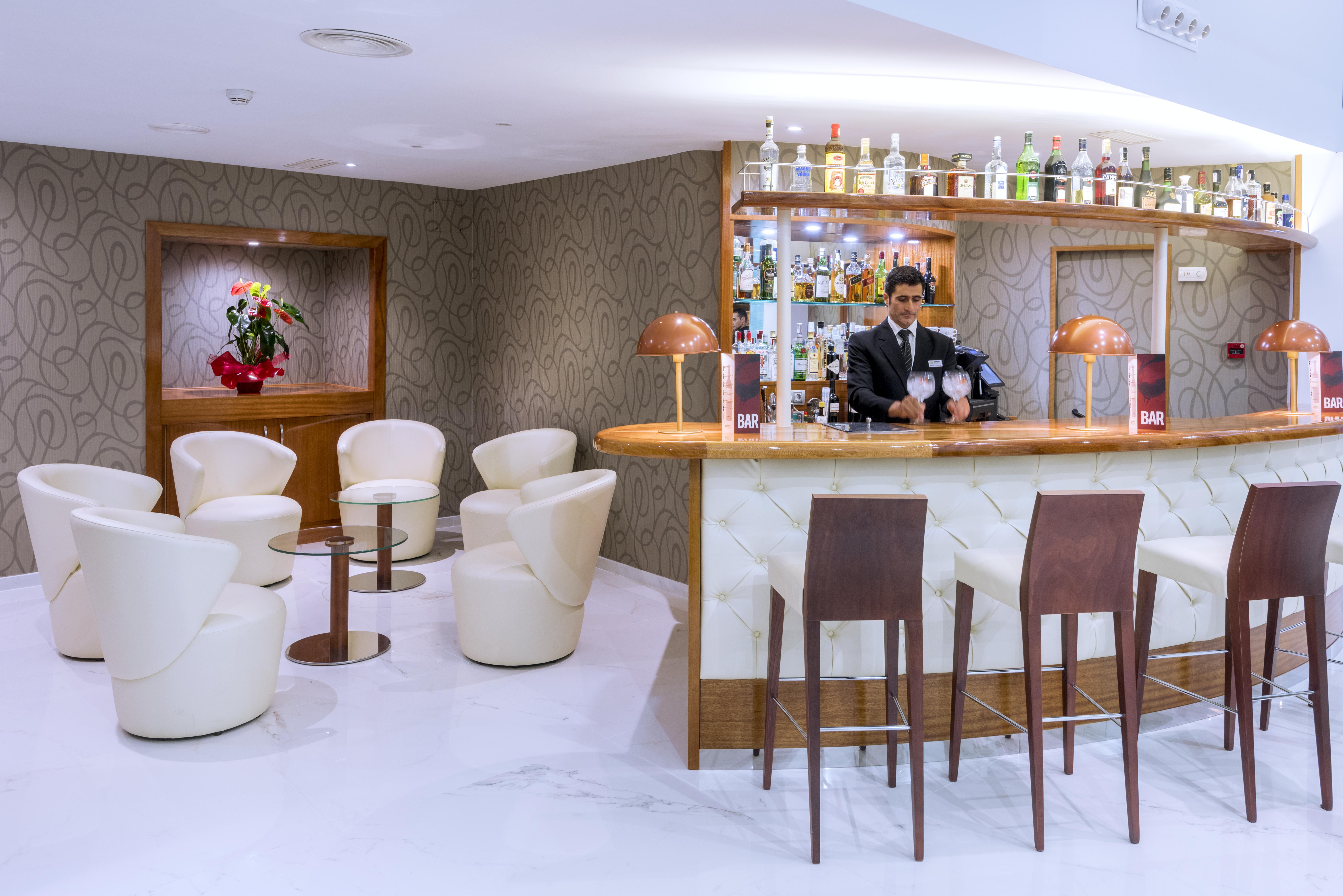Hotel Serhs Rivoli Rambla Барселона Экстерьер фото